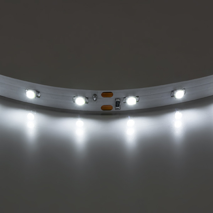 Лента белого свечения LIGHTSTAR 400004
